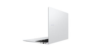 三星发布Galaxy Book 5 Pro笔记本 搭酷睿Ultra 200V