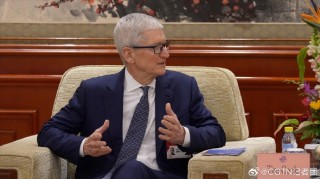 中国贸促会会长会见苹果公司CEO库克