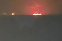 突发！3艘船在霍尔木兹海峡附近海域起火，国际油价走高，A股石油板块也在涨