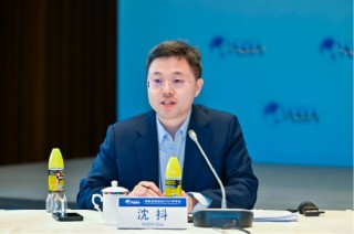 直击博鳌丨独家对话沈抖：百度自动驾驶大模型应用在L4级无人车，比人类驾驶安全十倍