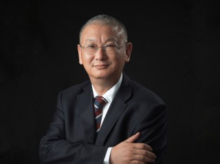 专访隆基绿能创始人、总裁李振国：  接受光伏行业增长放缓的现实，坚定靠技术创新破局