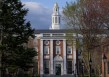 美法官批准哈佛大学暂时继续接受国际学生