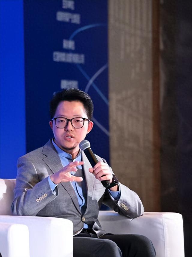 成都旺小宝科技有限公司高级副总裁王小虎：大模型在线下销售应用场景中面临三大挑战  第1张