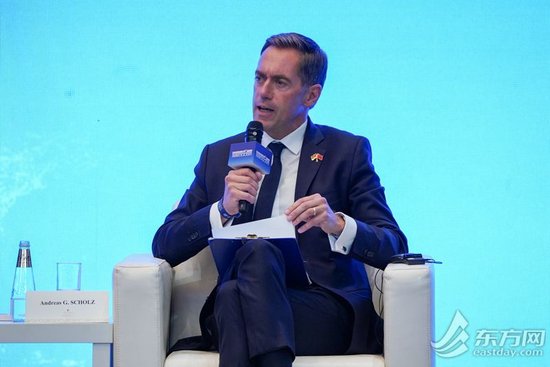 dfv欧洲金融集团首席执行官Andreas G. SCHOLZ：银行应销售正确的产品 引导公众走上投资之路  第1张