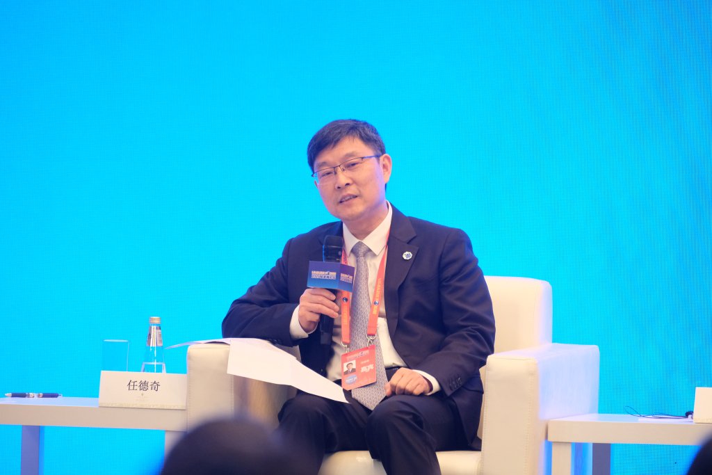 交通银行董事长任德奇：建议尽快出台国家层面的转型金融标准  第1张